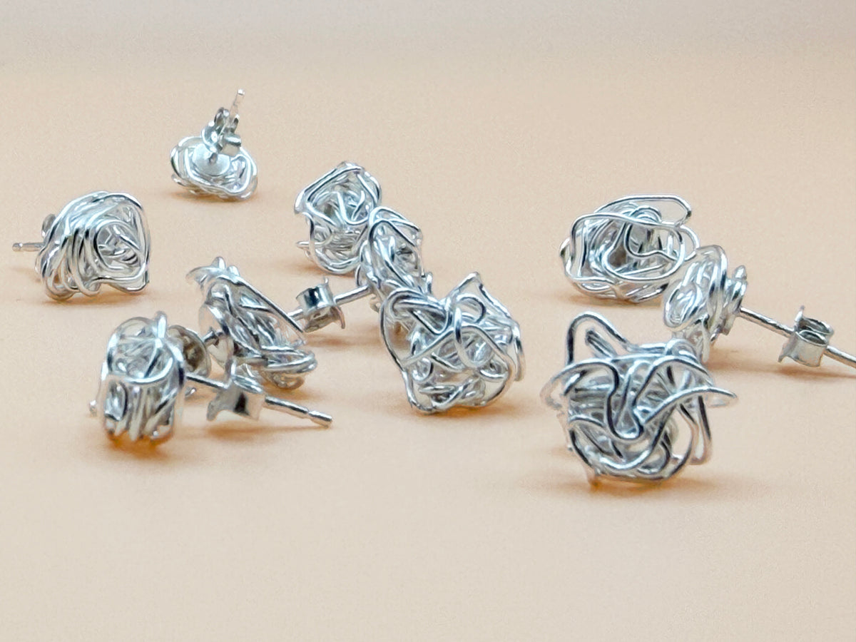 Crumple Studs