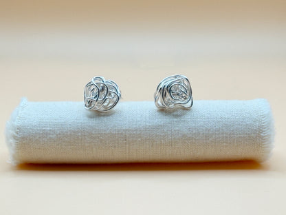 Crumple Studs